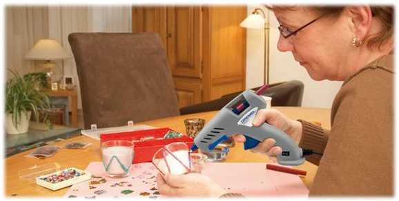 Klijų pistoletas Dremel 930 (930-18 Hobis)