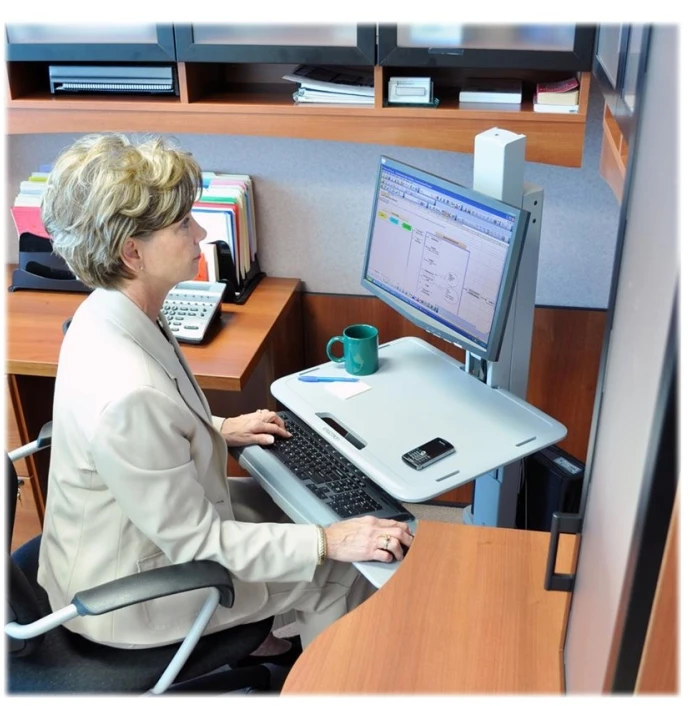 Laikiklis „Ergotron“ – „WorkFit-C“, viengulė LD sėdima-stovima darbo stotis