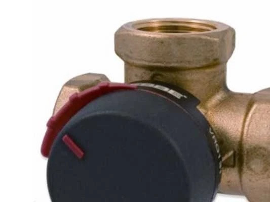 Esbe VRG131 pamaišymo vožtuvas trieigis 11/4" Kvs 16