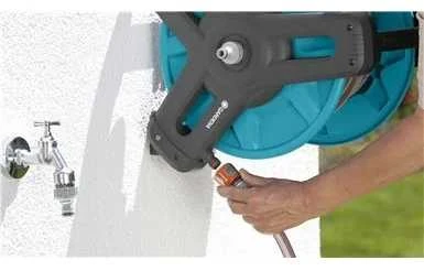 Gardena Classic prie sienos tvirtinamų žarnų ritės 50 rinkinys