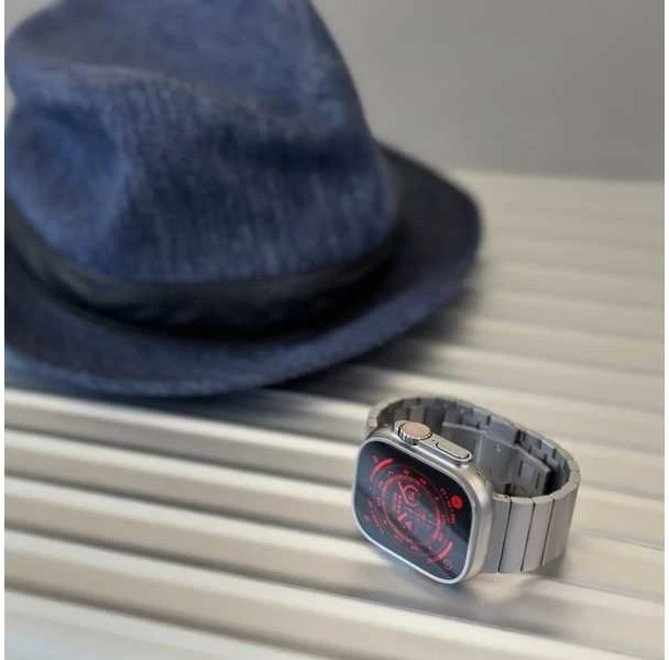 „Just Mobile“ titano spalvos laikrodžio dirželis, skirtas „Apple Watch Ultra“ (1 ir 2), su DLC danga – Pilkas