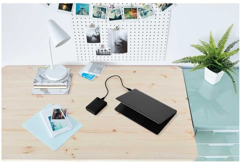 Western Digital Išorinis kietasis diskas Western Digital Elements Išorinis kietasis diskas HDD 4TB USB3 WDBU6Y0040BBK-WESN Juodas