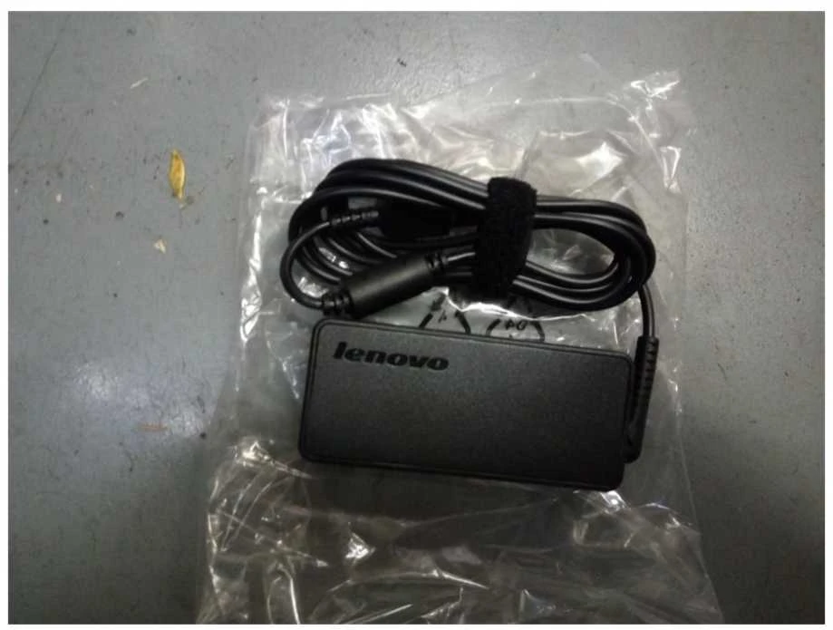 Nešiojamojo kompiuterio maitinimo adapteris Lenovo 45 W, 2.2 A, (5A10H03910)
