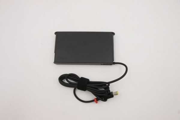 Lenovo kintamosios srovės adapteris 170 W 20 V 3 kontaktų plonas (FRU02DL138)
