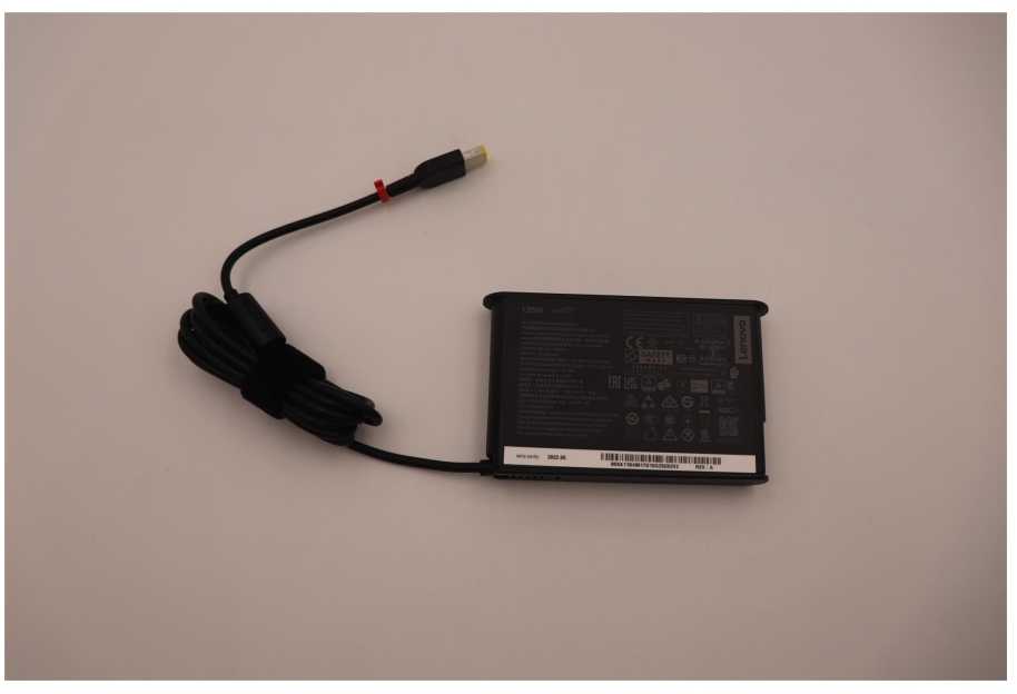 Nešiojamojo kompiuterio maitinimo adapteris Lenovo 135 W, (AC_ADAPTER 100-240Vac,AIO)