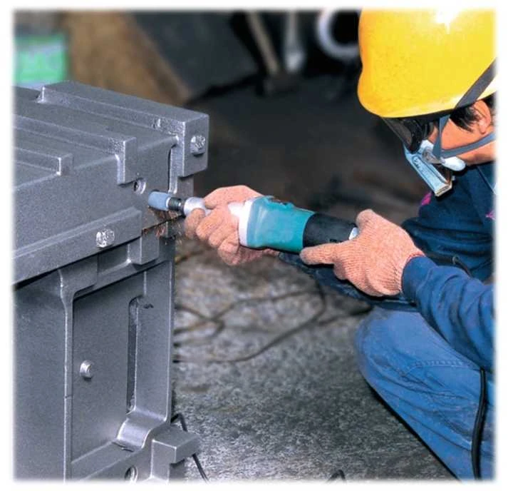 Makita Tiesinis šlifuoklis GD0800C 6-(8) mm