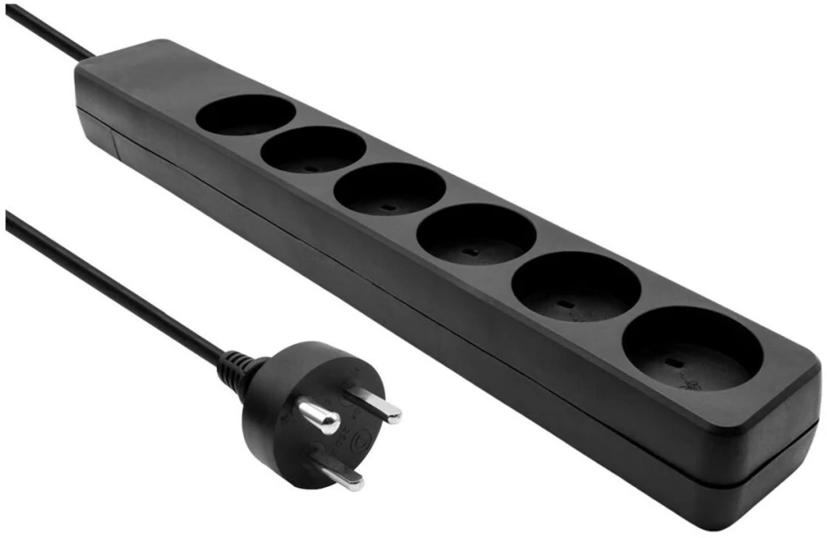 Microconnect MC-GRU0603EDBB, 3 m, Type K-IT, Type K, Juoda, 6 kintamosios srovės lizdai, 496 g