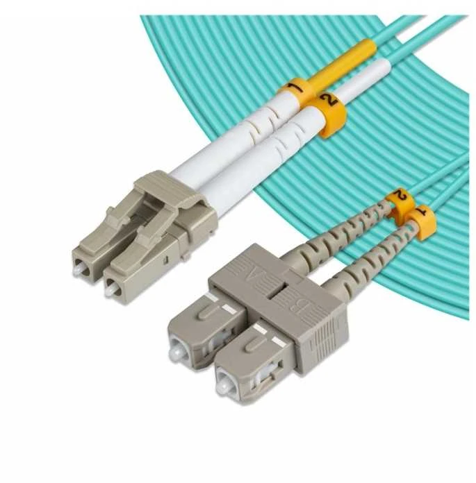 „MicroConnect Duplex LC/SC 50/125 µm OM3 1m“ (FIB422001)