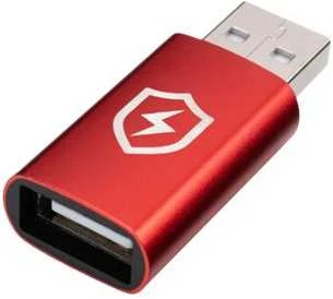 Raudonas USB-A adapteris su skydo logotipu
