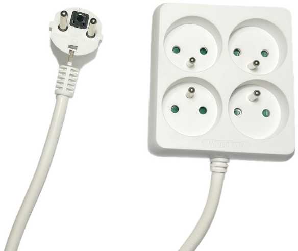 Listwa zasilająca MicroConnect MC-PSSQUARE040150FRW Rozgałęziacz 4 gniazda 1,5m Baltas