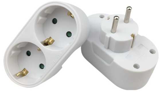 MicroConnect Schuko power splitter, with 2