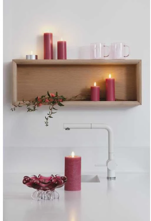 „Moods &amp; More“ LED kolonėlė su vintažinės rožės spalvos lydymosi efektu – Ø 4,9 cm x A 7,5 cm