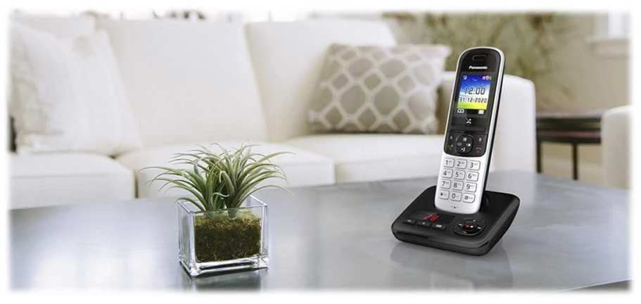 Panasonic belaidis telefonas su AB KX-TGH720GS - juodas