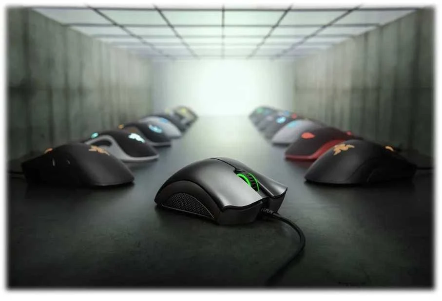 Pelė Razer DeathAdder Essential, dešinei rankai, Optinis, USB A tipo, 6400 DPI, Balta