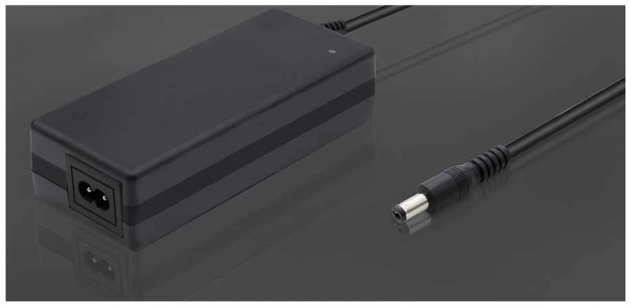 Įkroviklis - Qoltec 50760 E-dviračiams 36V/42V 2A Juodas