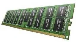Samsung DDR5 serverio atminties modulis, kampinis vaizdas