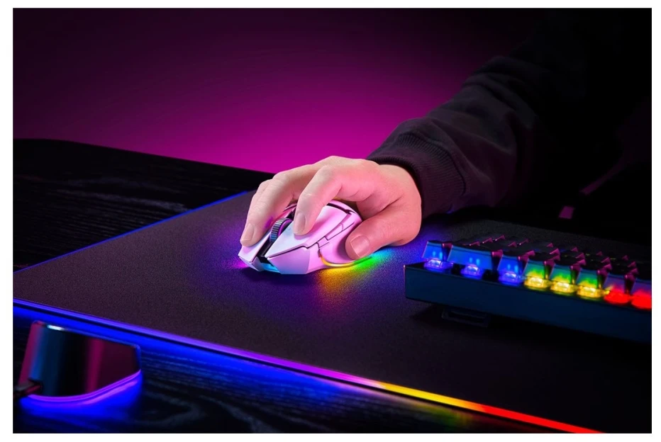 Razer | Basilisk V3 Pro | Wireless | Pelė žaidimams | Bluetooth | Baltas | Yes