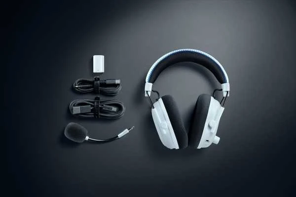 Razer BlackShark V3 Pro skirta PlayStation Ausinės Žaidimams, Over-Ear,Belaidės, Baltas | Razer