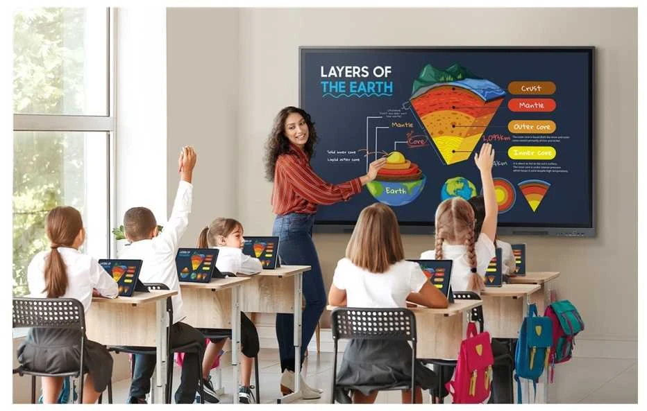 Monitorius SAMSUNG WAD EBOARD WA65D, 65", ANDROID 13 (8GB RAM, 64GB STORAGE), UHD, IR TOUCH, 3XHDMI (CEC) 2.0, USB-C PD 65W, VIDEO OUT HDMI, USB 5(2.0X1, 4X3.0), OPS SLOT, 2X15W SPEAKERS, VESA 600X400, LANDSCAPE ONLY