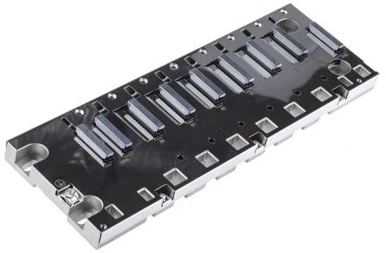 Schneider Electric „Modicon M340“ serijos pagrindinė plokštė, skirta naudoti su „Modicon M340“