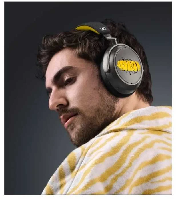 Sennheiser MOMENTUM 4 ausinės su grafičio dizainu