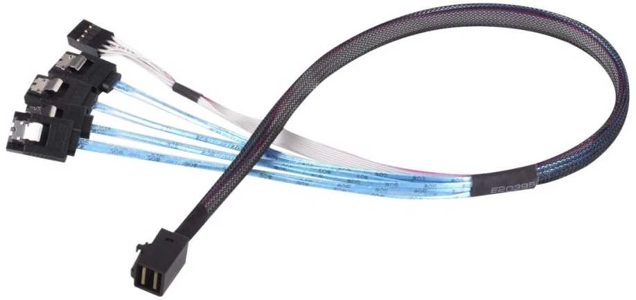 „SilverStone SST-CPS05 Mini-SAS“ į SATA 7 kontaktų kabelis – 50 cm