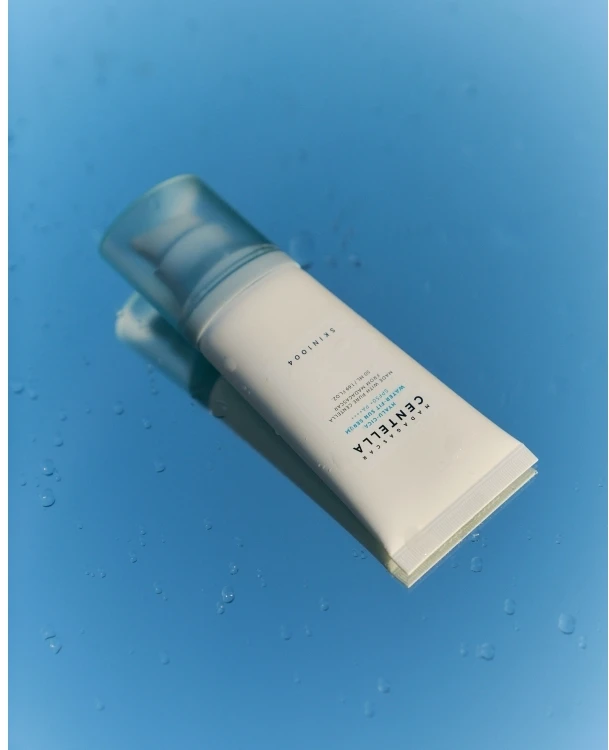 SKIN1004 - Madagascar Centella Hyalu-Cica Water-fit Sun Serum SPF50+ PA++++ 50 ml