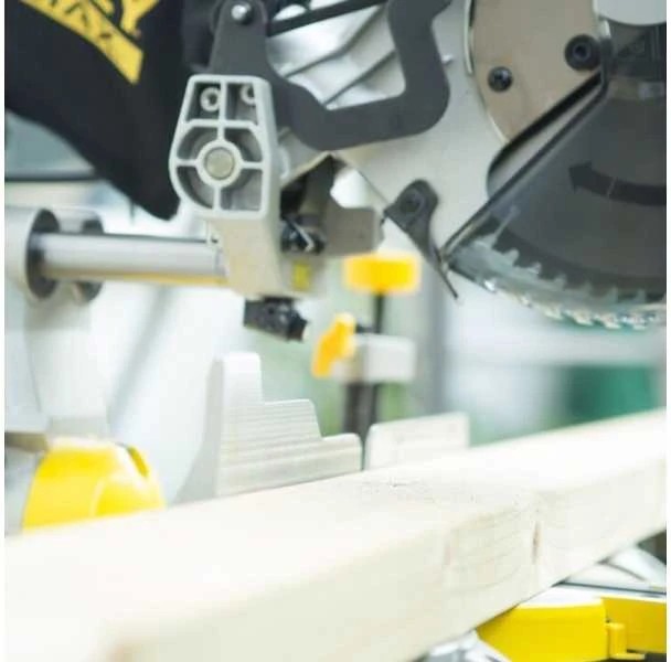 Skersinio pjovimo staklės Stanley FME720-QS