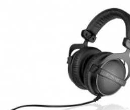 Studijinės ausinės Beyerdynamic DT 770 PRO, 32 omų, Juodos