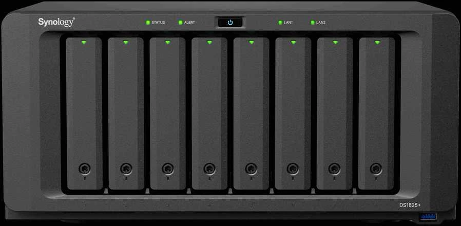 Synology DiskStation | DS1825+ | AMD Ryzen | V1500B | 8 GB | DDR4 | Juodas