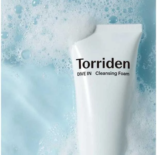 „Torriden Dive In“ mažos molekulinės sudėties hialurono rūgšties valomosios putos, 150 ml
