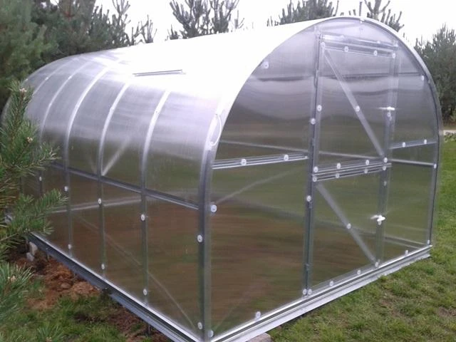 Meistro Kodas Arkinis šiltnamis KLASIKA 24 m2/4 mm danga (3x8 m)