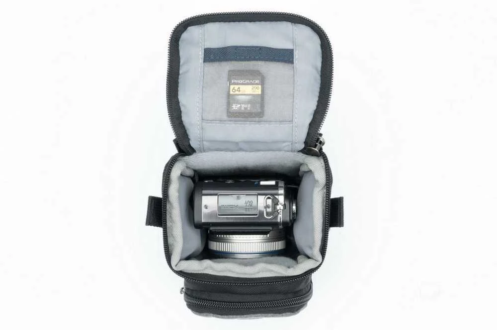 „ThinkTank Mirrorless Mover 5“ šalta pilka