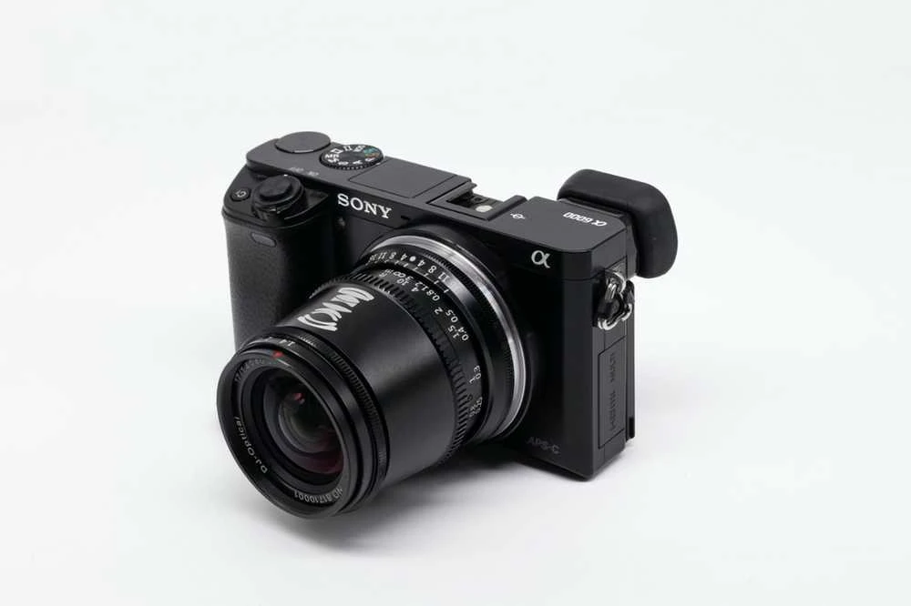 Objektyvas TTArtisan 17mm F1.4 APS-C Fuji FX