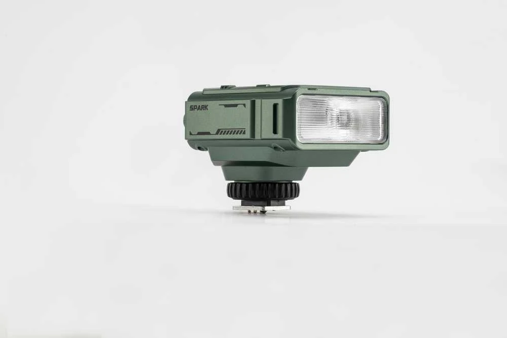 Whitenergy Apšvietimo priedas - Viltrox Lampa Spark Z3-Fujii Kompaktiška Šviesa Žalia