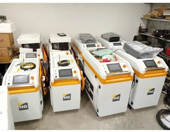 1.5 kW Rankinis lazerinis suvirinimo aparatas Hugong HGLW 1500E
