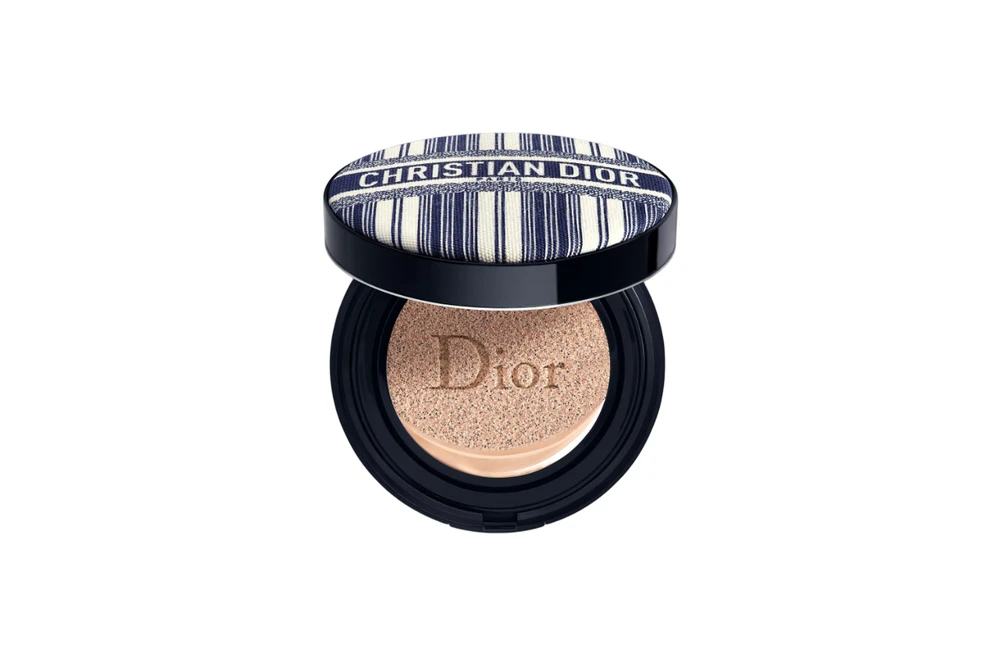 Christian Dior Forever Skin Glow Cushion Diorivira ilgai išliekantis kompaktiškas makiažo pagrindas 1N Neutral, 14 g