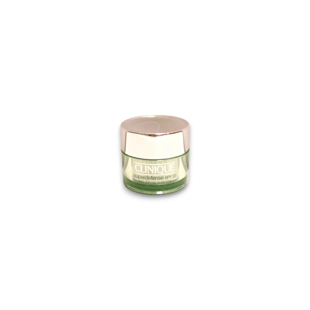 Clinique Superdefense Moisturizing Day Paakių kremas SPF 20, 15 ml