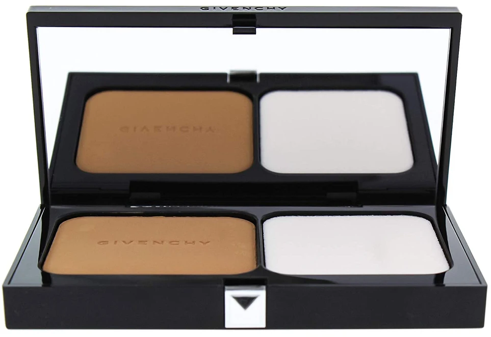 Givenchy Matissime matinį atspalvį suteikiantis kompaktiškas makiažo pagrindas „06 Mat Copper SPF 20“, 9 g