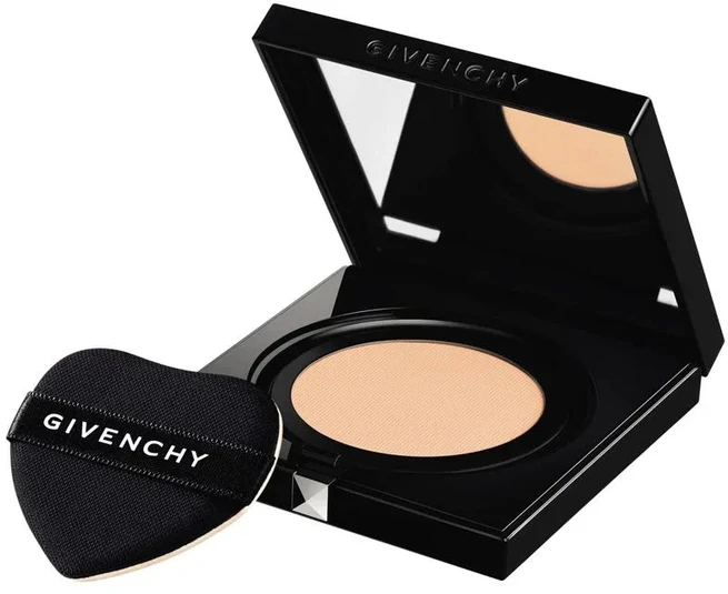 „Givenchy Teint Couture“ drėkinamasis kompaktiškas makiažo pagrindas C300, 13 g