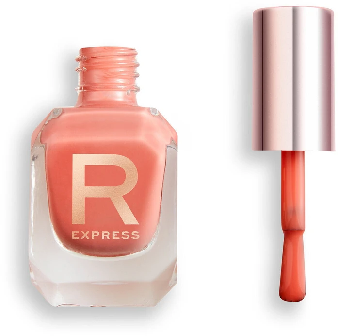Makeup Revolution Express Nagų lakas Pillow Nude, 10 ml