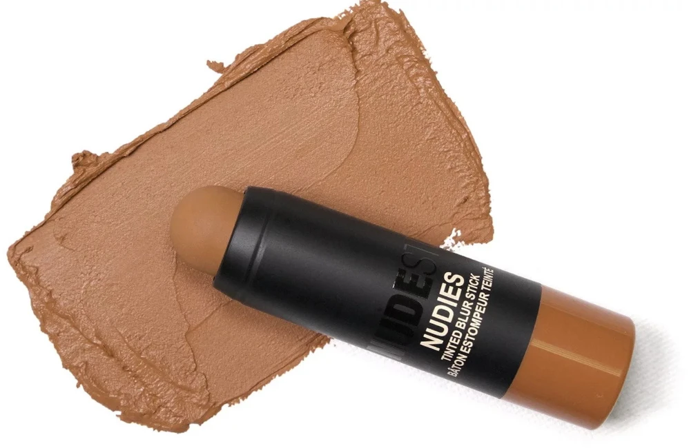 „Nudestix“ tonuotas makiažo pagrindas „Tinted Blur“ pieštuku, 6 vidutinio dydžio, 6 g