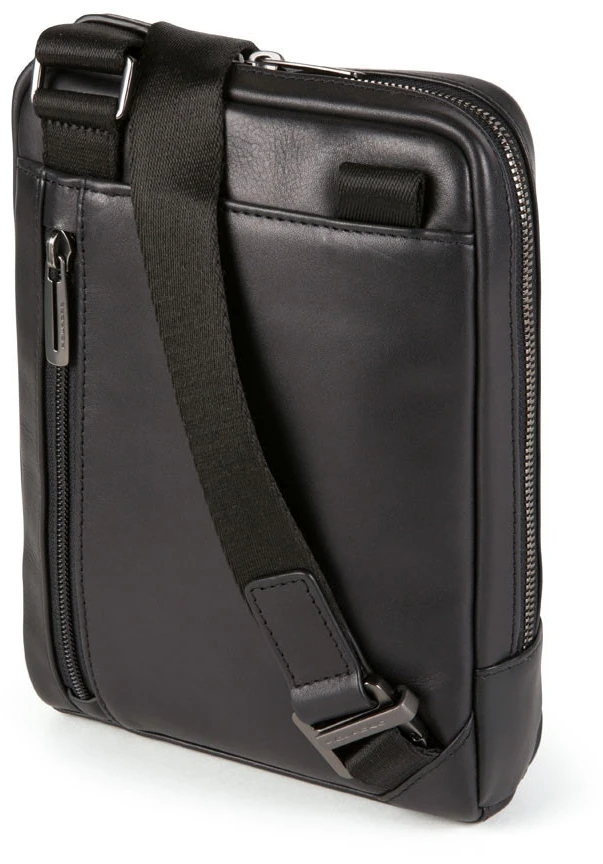 Piquadro, Obidos, Leather Crossbody Bag, Juodas, 17 x 22 x 5.00 cm, For Men
