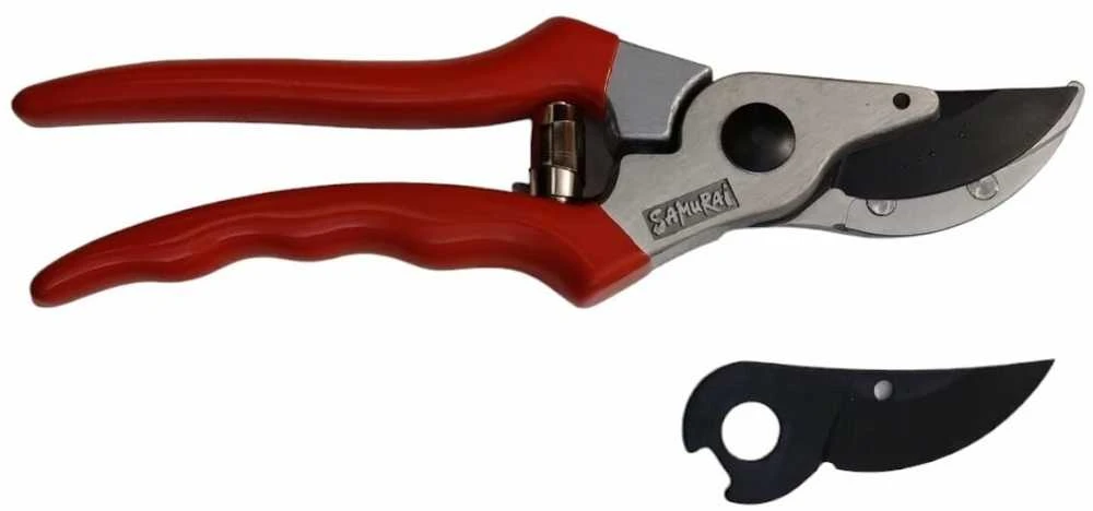 Sekatorius teflonu padengta geležte su atsargine geležte 210mm SAMURAI KS-4T