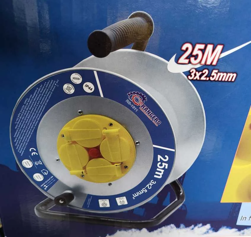 Prailgintuvas 25m. 3x2.5mm su metaline rite ir dangteliais