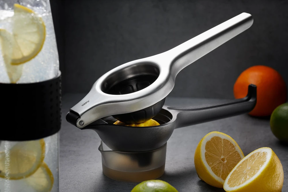 GEFU 13971 citrusinių vaisių sulčiaspaudė Nailonas, Plastikas, Nerūdijančiojo plieno Juoda, Nerūdijančiojo plieno