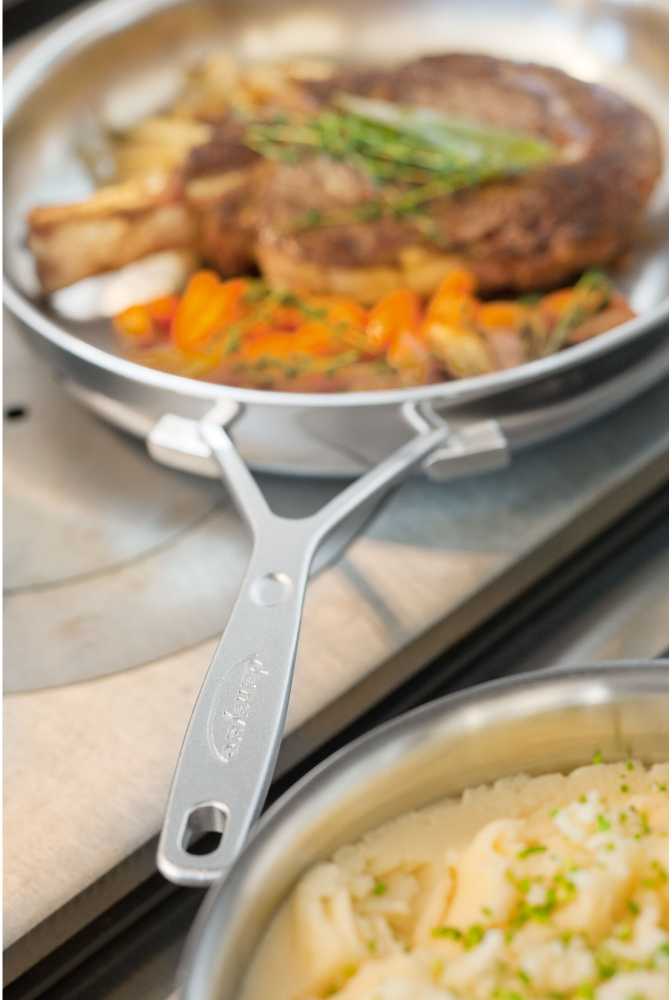 DEMEYERE Industry 5 24 CM Sidabrinis plieninė keptuvė