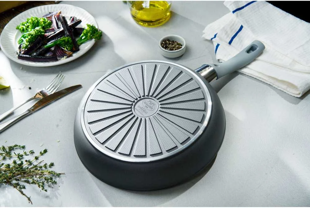 BALLARINI 75003-054-0 keptuvė „Saute pan“ tipo keptuvė Turas