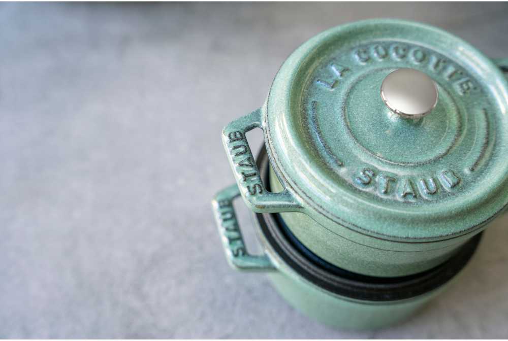 Staub Mini Cocotte mini apvalus ketaus puodas 250 ml, mėtų