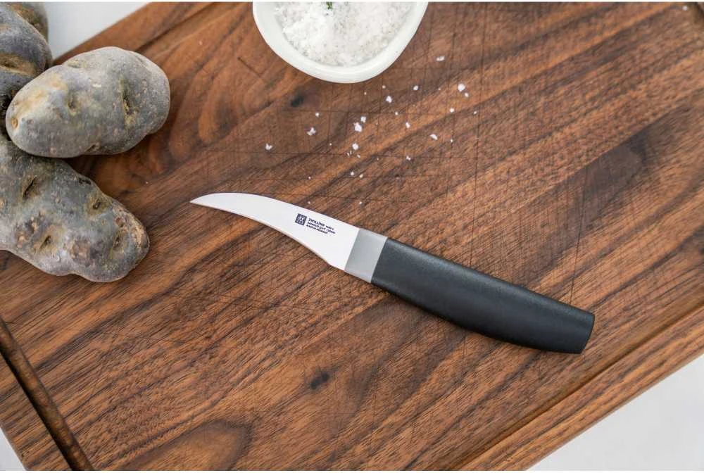 ZWILLING NOW S Daržovių lupimo peilis 7 cm, juodas